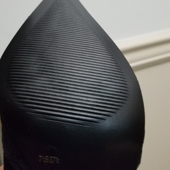 BCBGirls Katchen 3½" Heels, runs SMALL, NIB - Picture 3 of 8